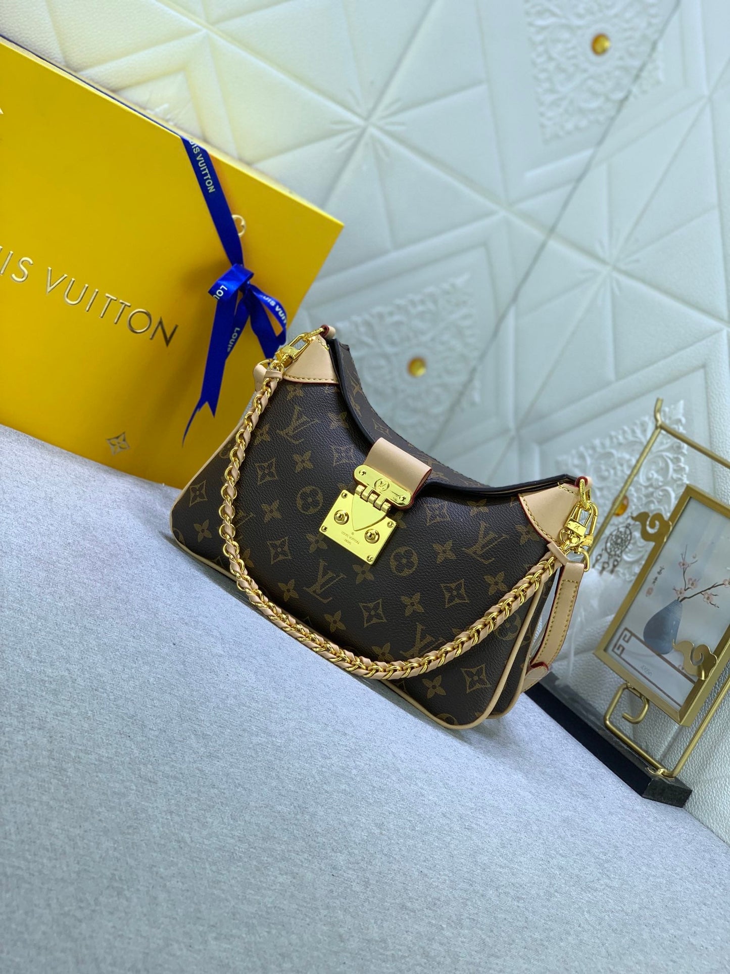 Chic & Stylish Bags