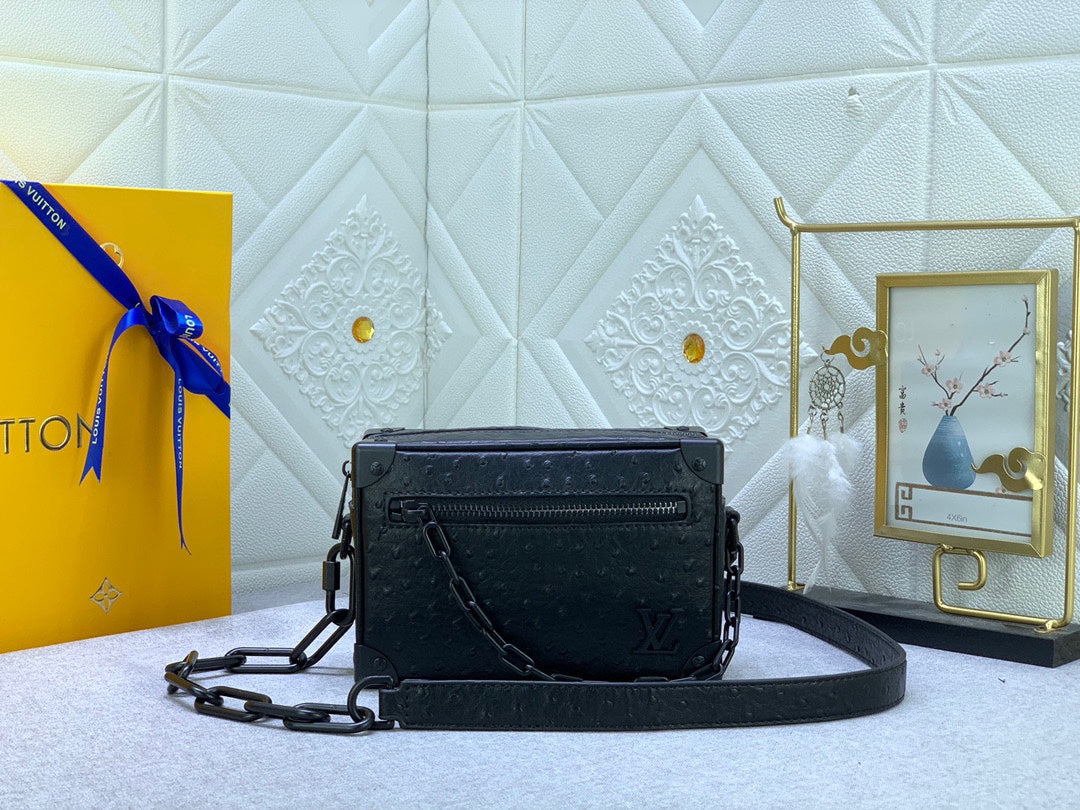 Chic & Stylish Bags