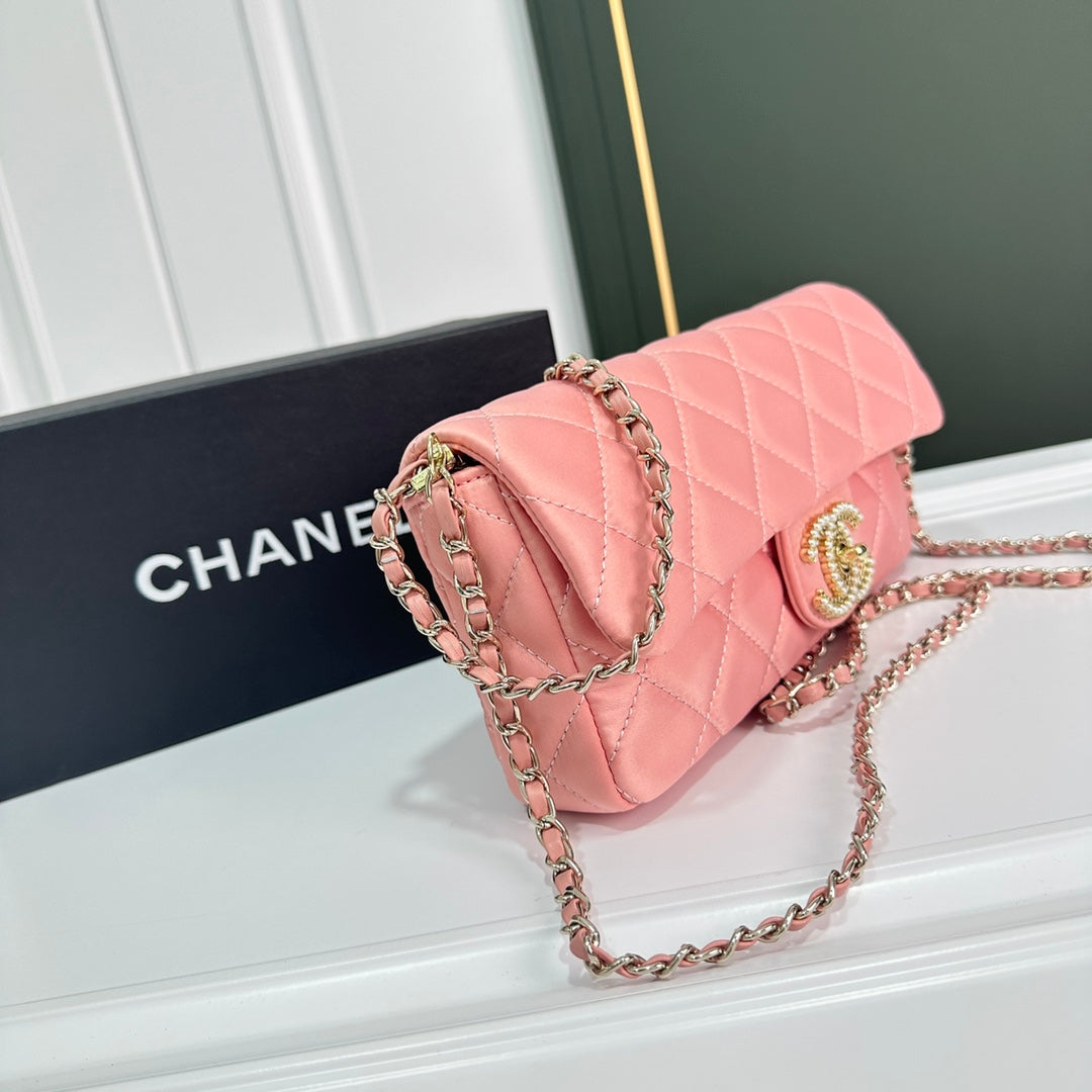 Chic & Stylish Bags