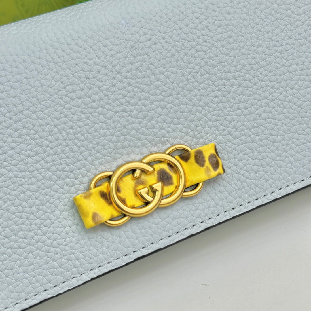 Chic & Stylish Bags