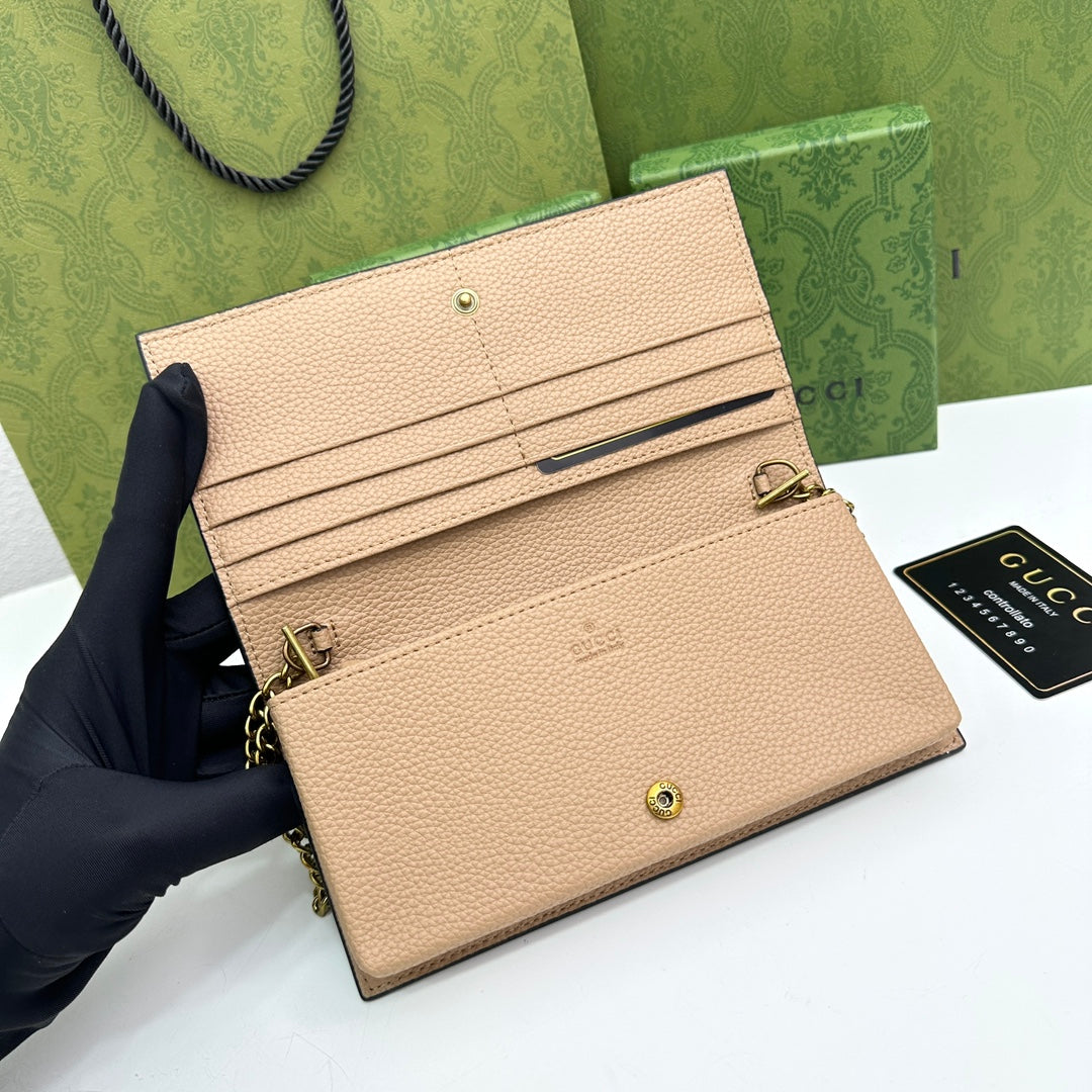 Chic & Stylish Bags