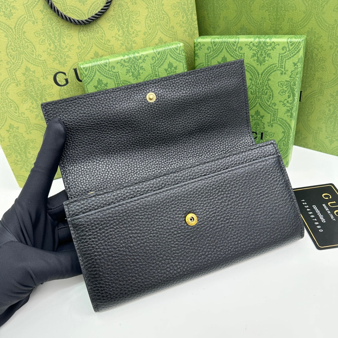 Chic & Stylish Bags
