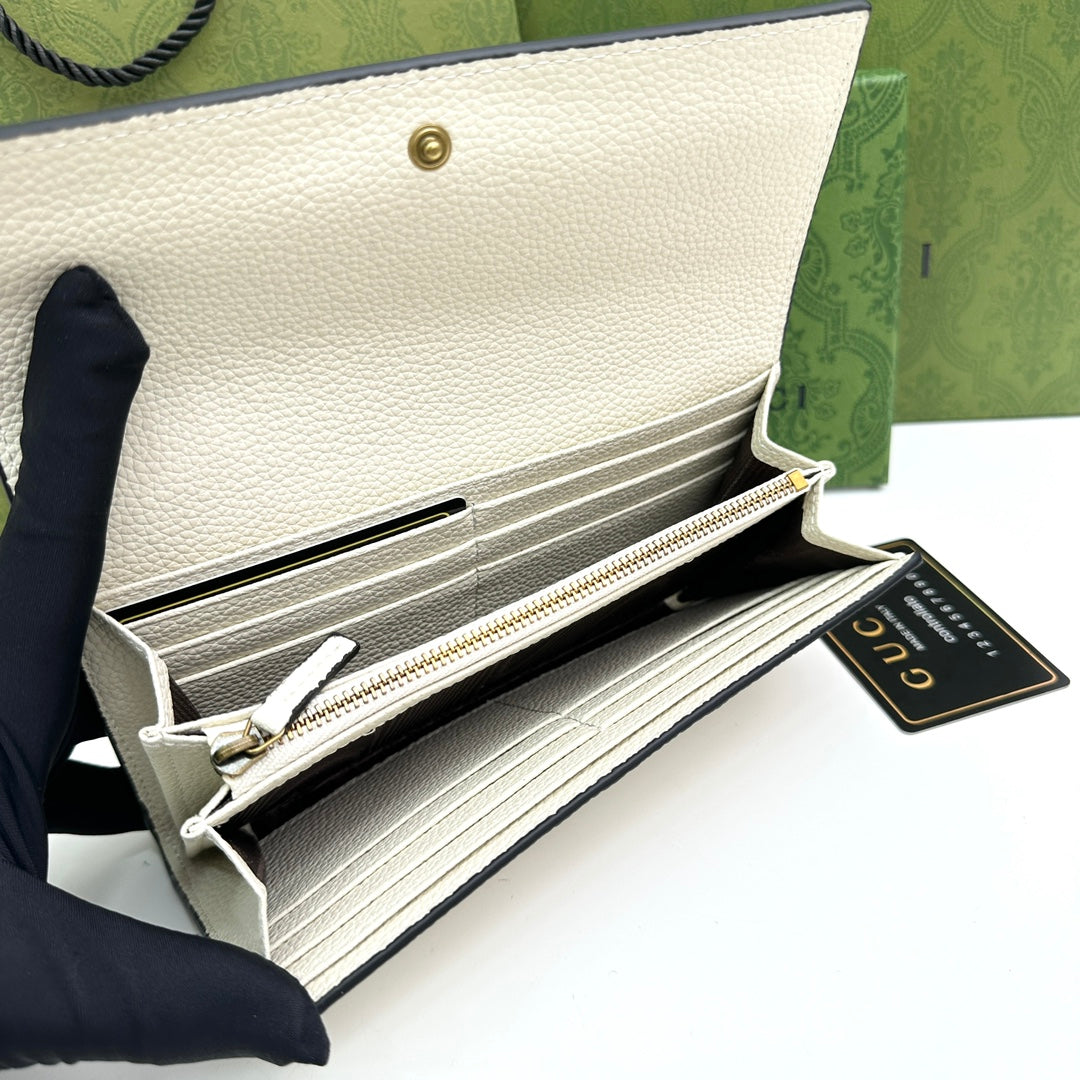 Chic & Stylish Bags
