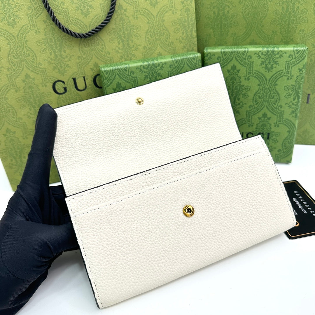 Chic & Stylish Bags
