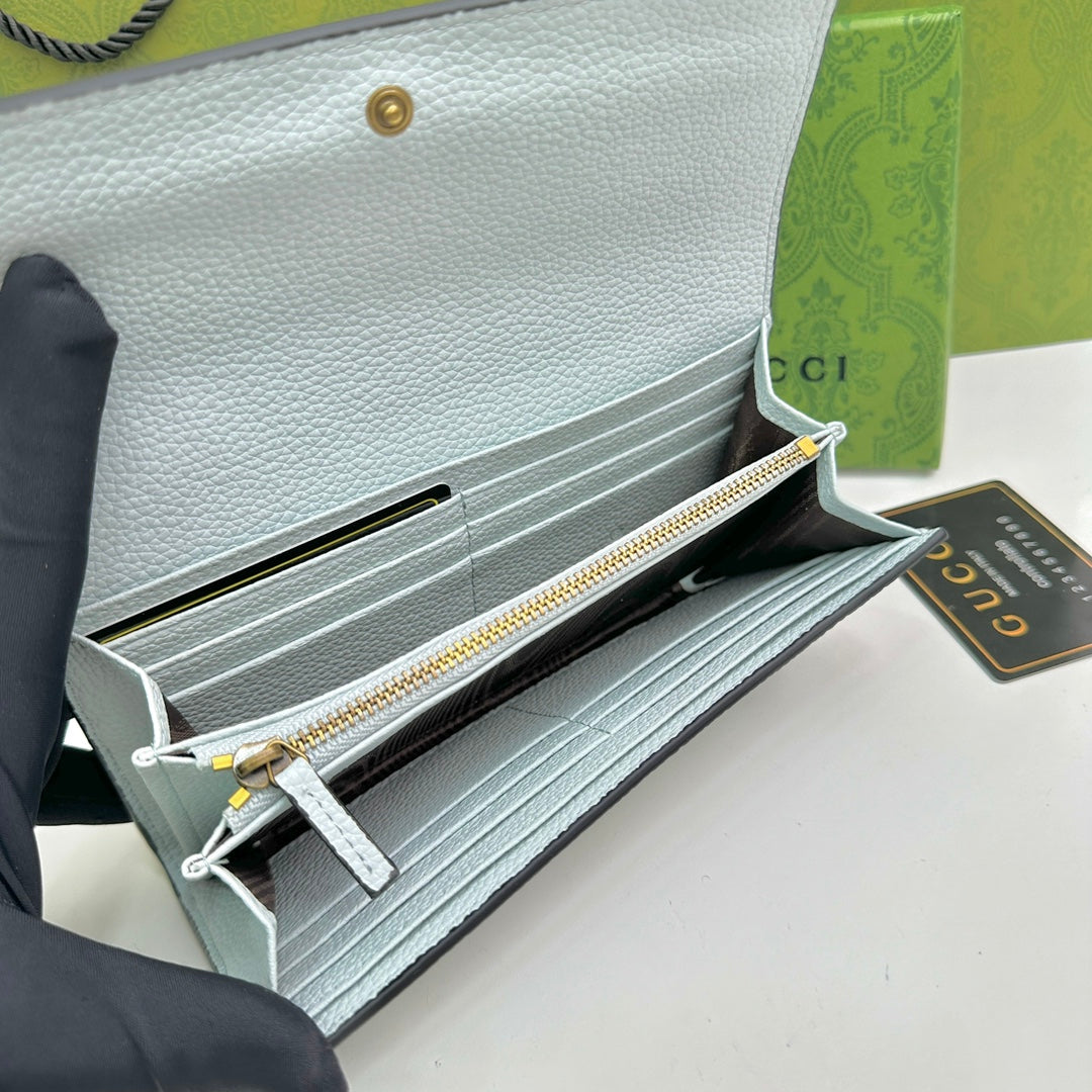 Chic & Stylish Bags