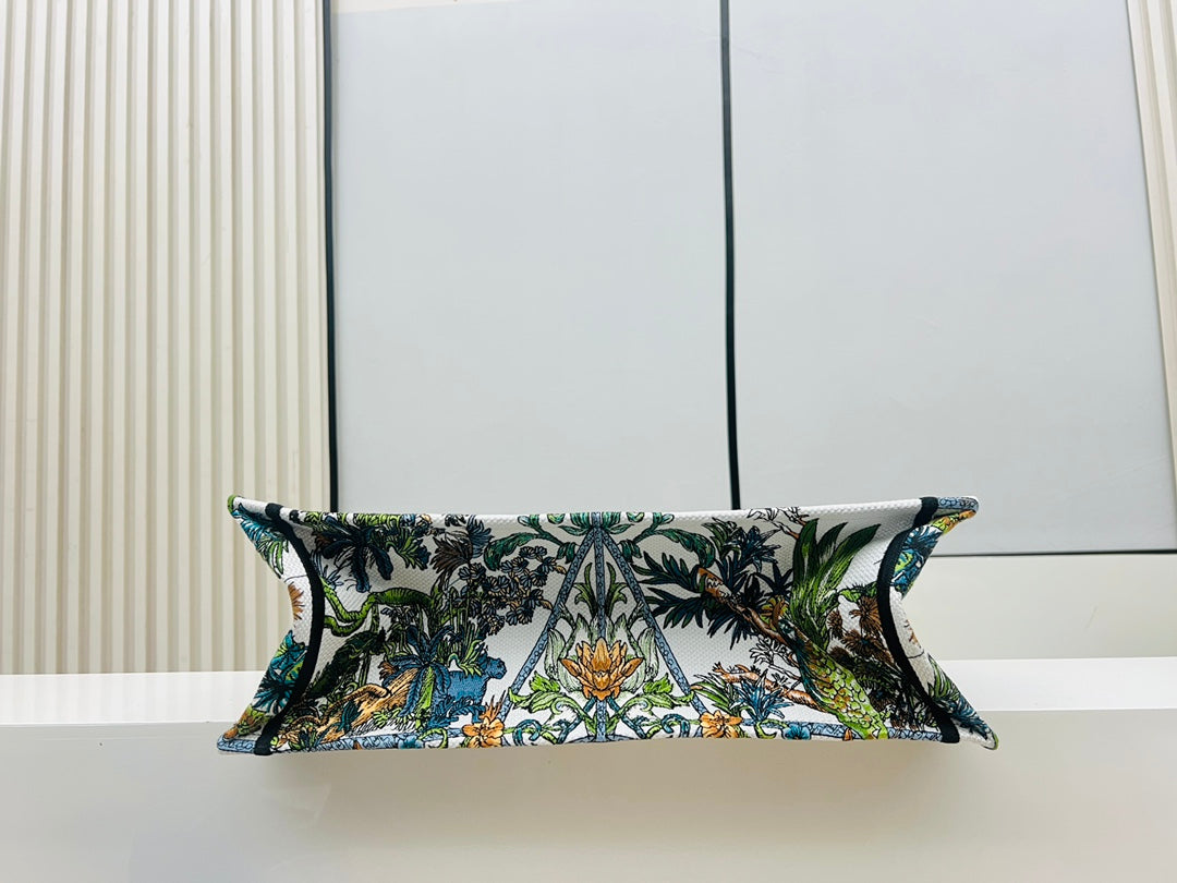 Chic & Stylish Bags