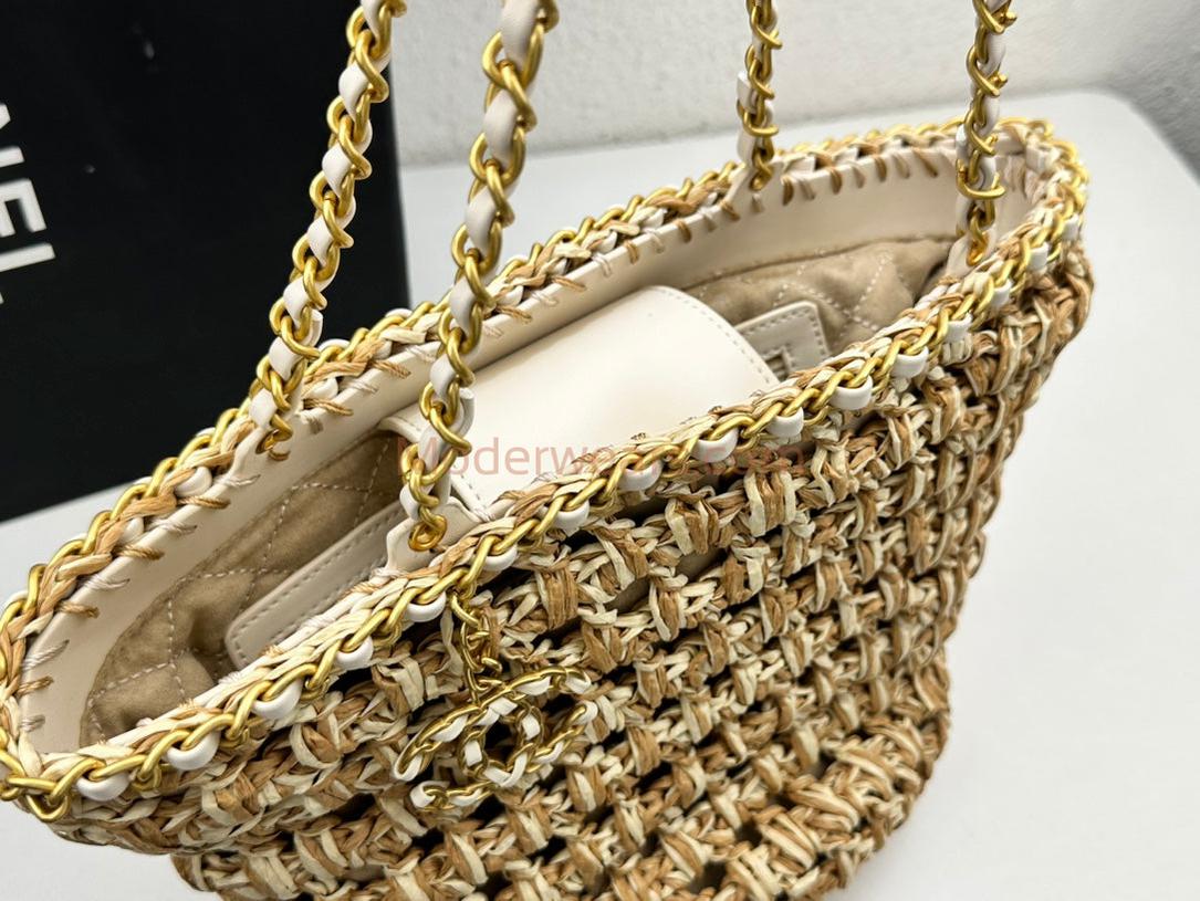 Chic & Stylish Bags