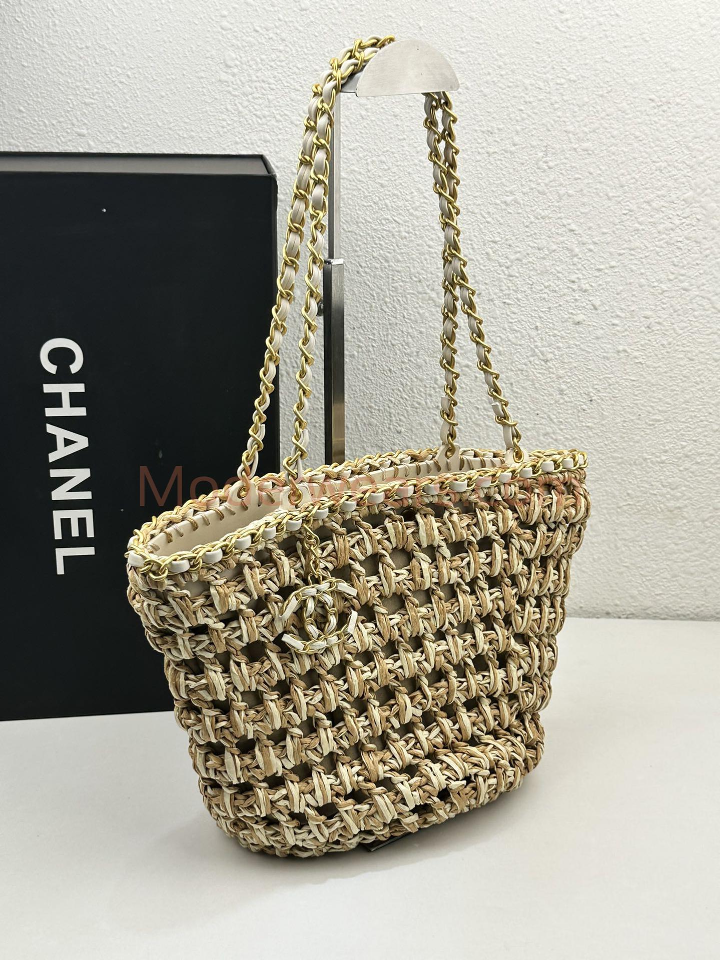 Chic & Stylish Bags