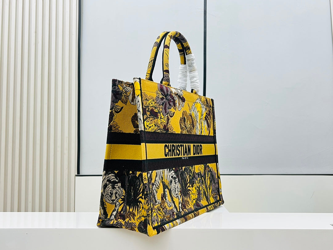 Chic & Stylish Bags
