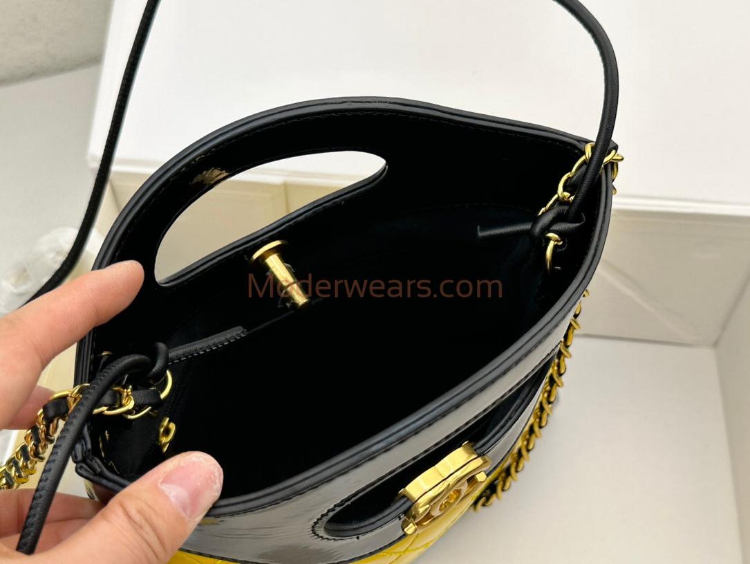 Chic & Stylish Bags