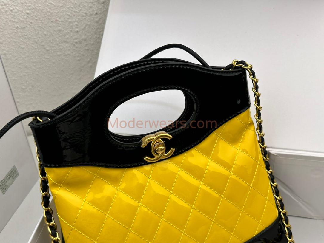 Chic & Stylish Bags