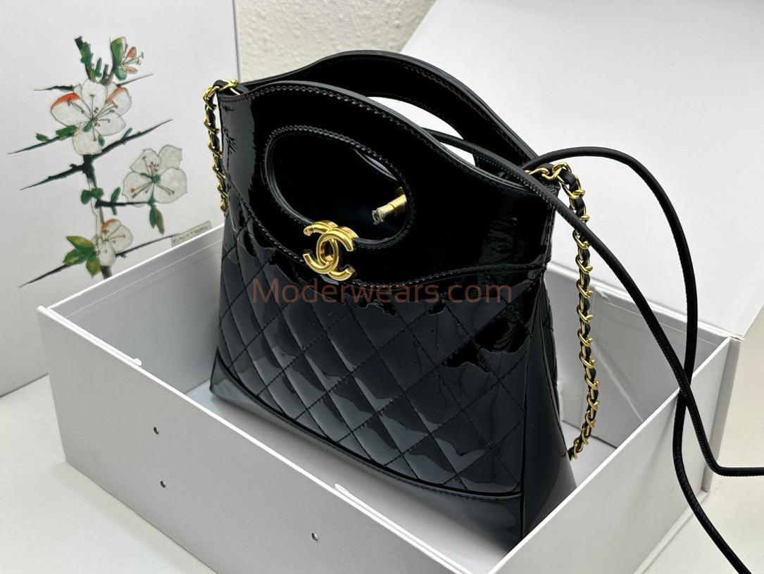 Chic & Stylish Bags