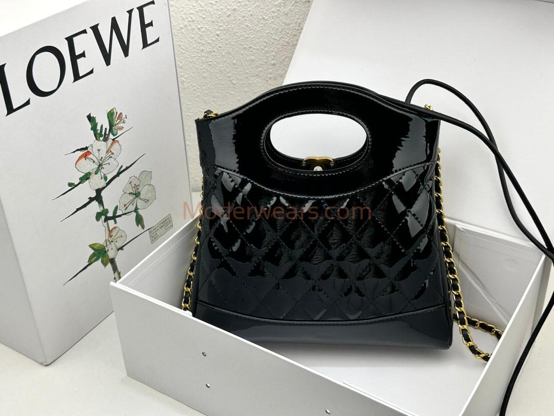 Chic & Stylish Bags