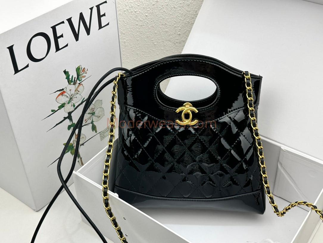 Chic & Stylish Bags