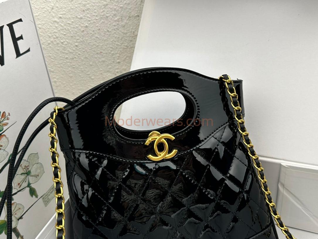 Chic & Stylish Bags