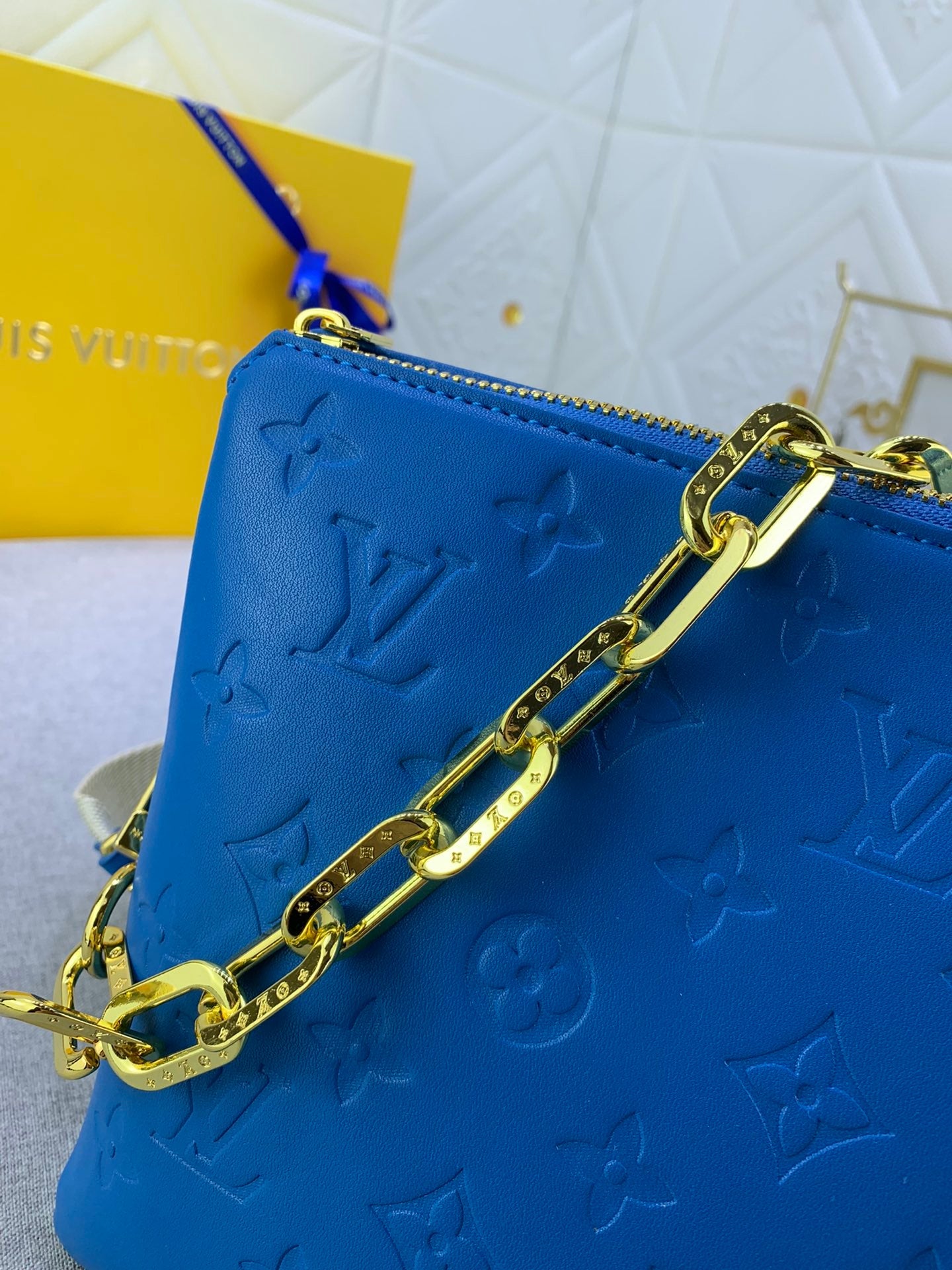Chic & Stylish Bags