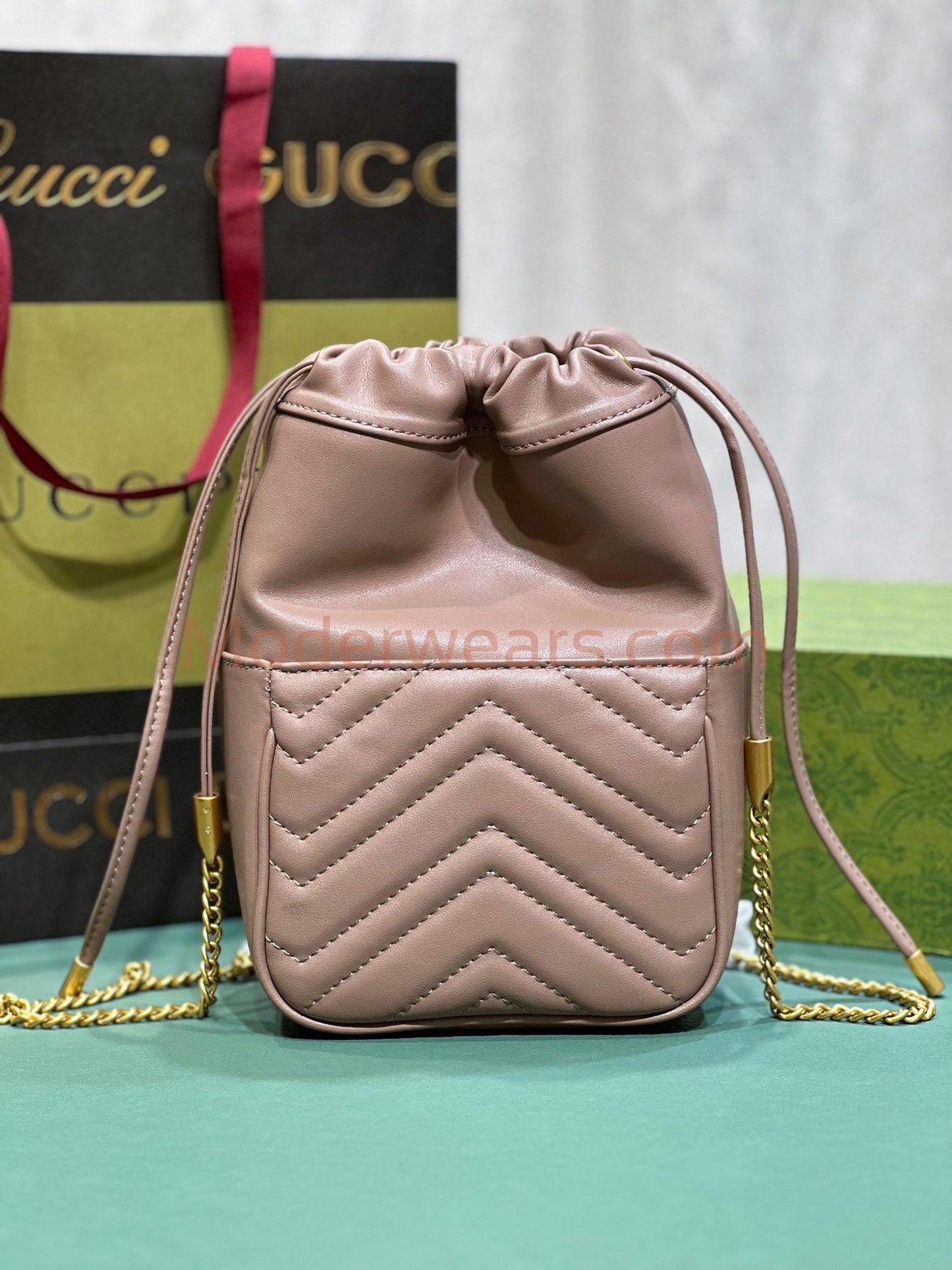 Chic & Stylish Bags