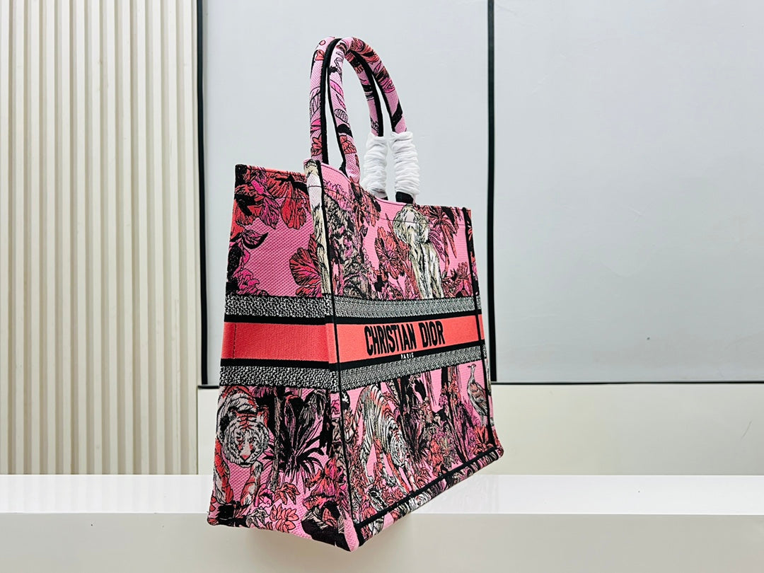 Chic & Stylish Bags