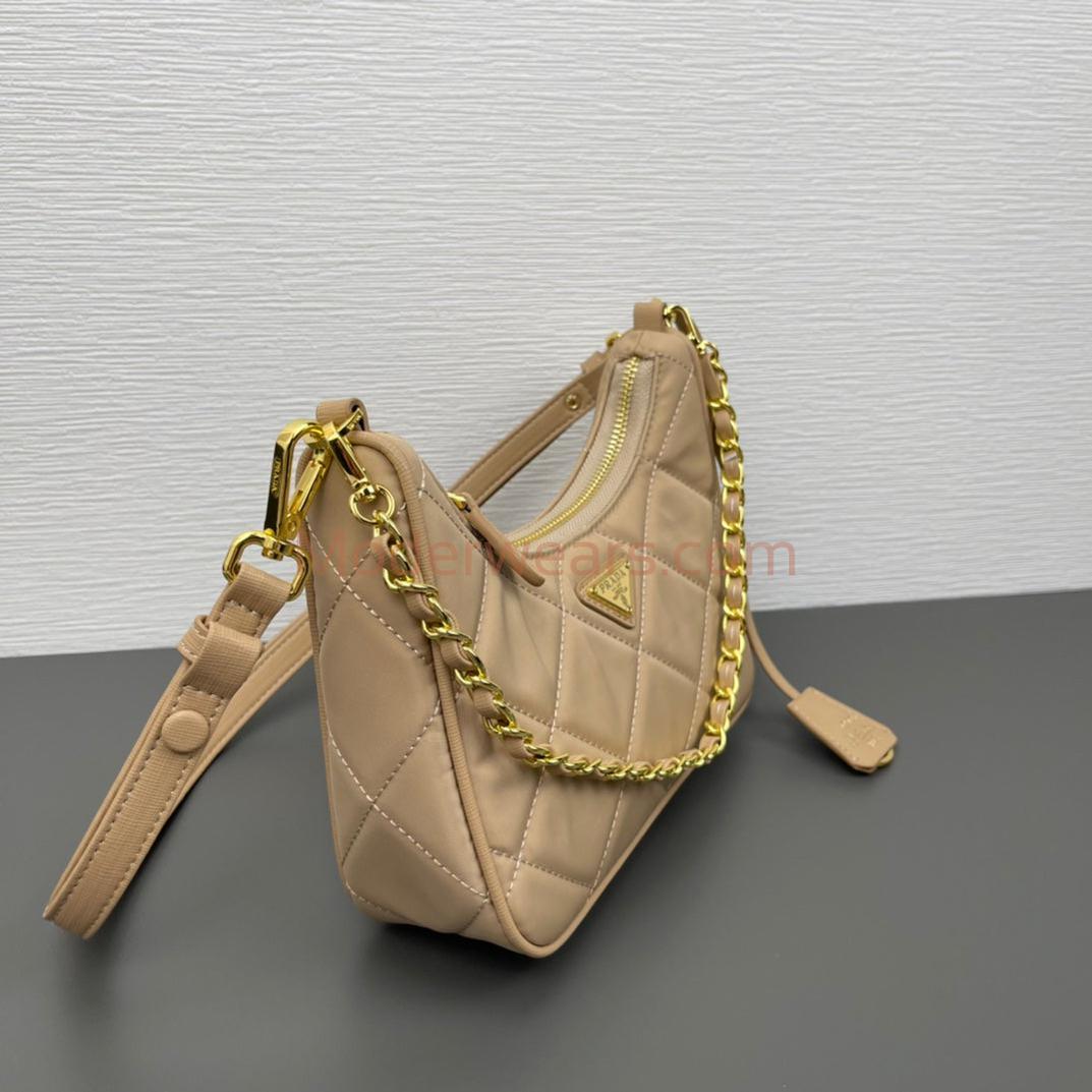 Chic & Stylish Bags