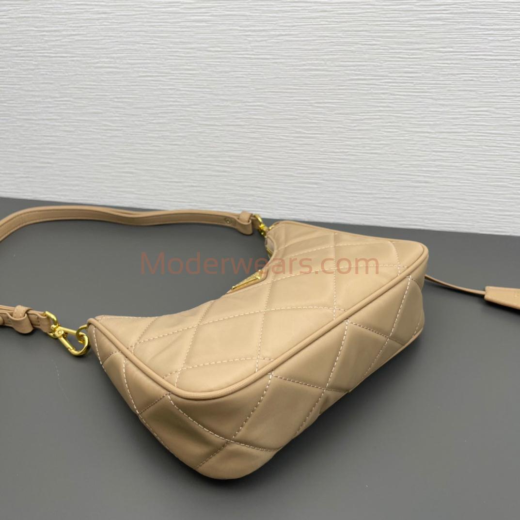 Chic & Stylish Bags