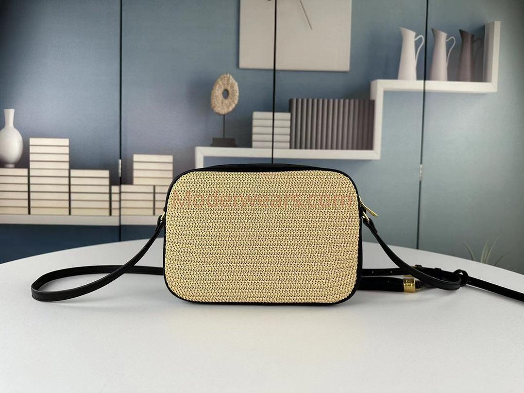 Chic & Stylish Bags