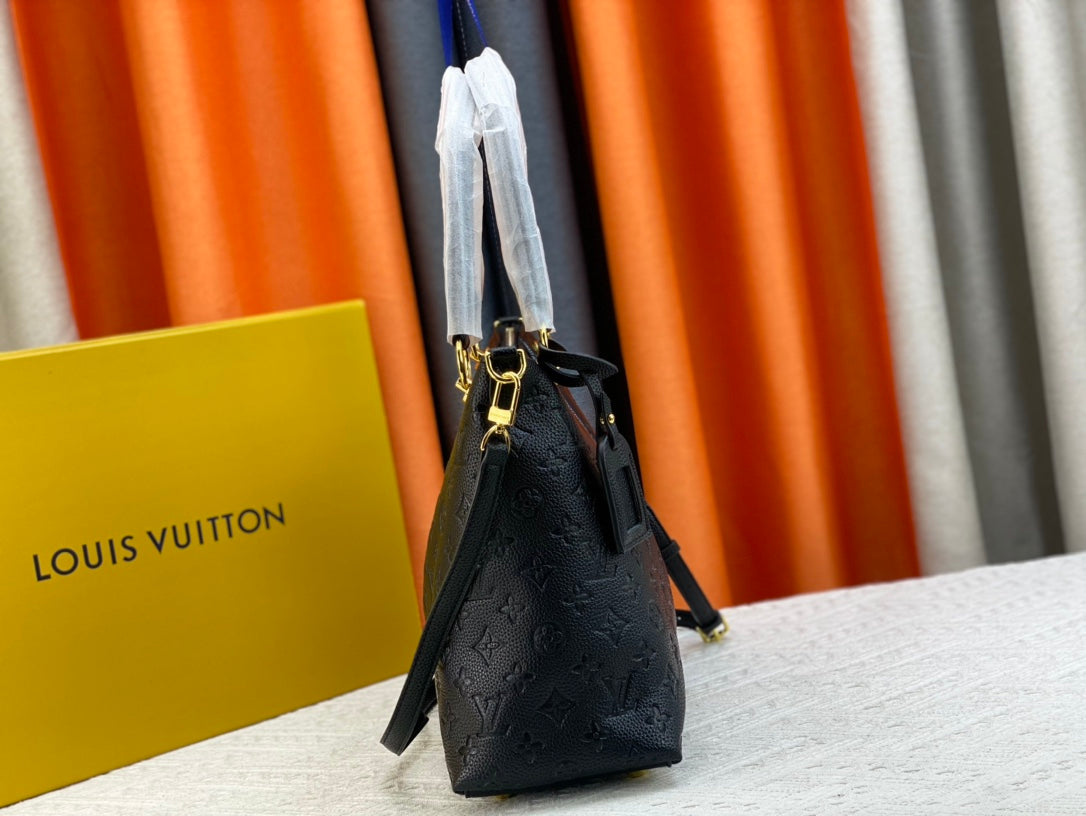 Chic & Stylish Bags