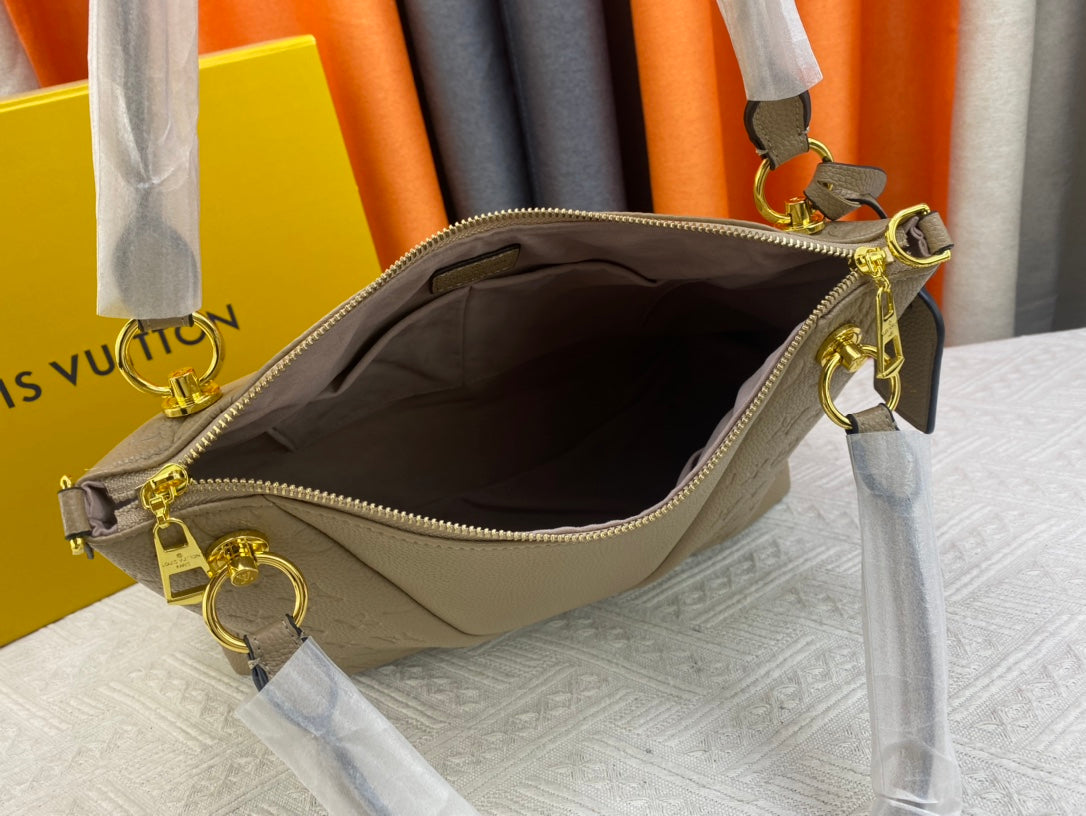 Chic & Stylish Bags