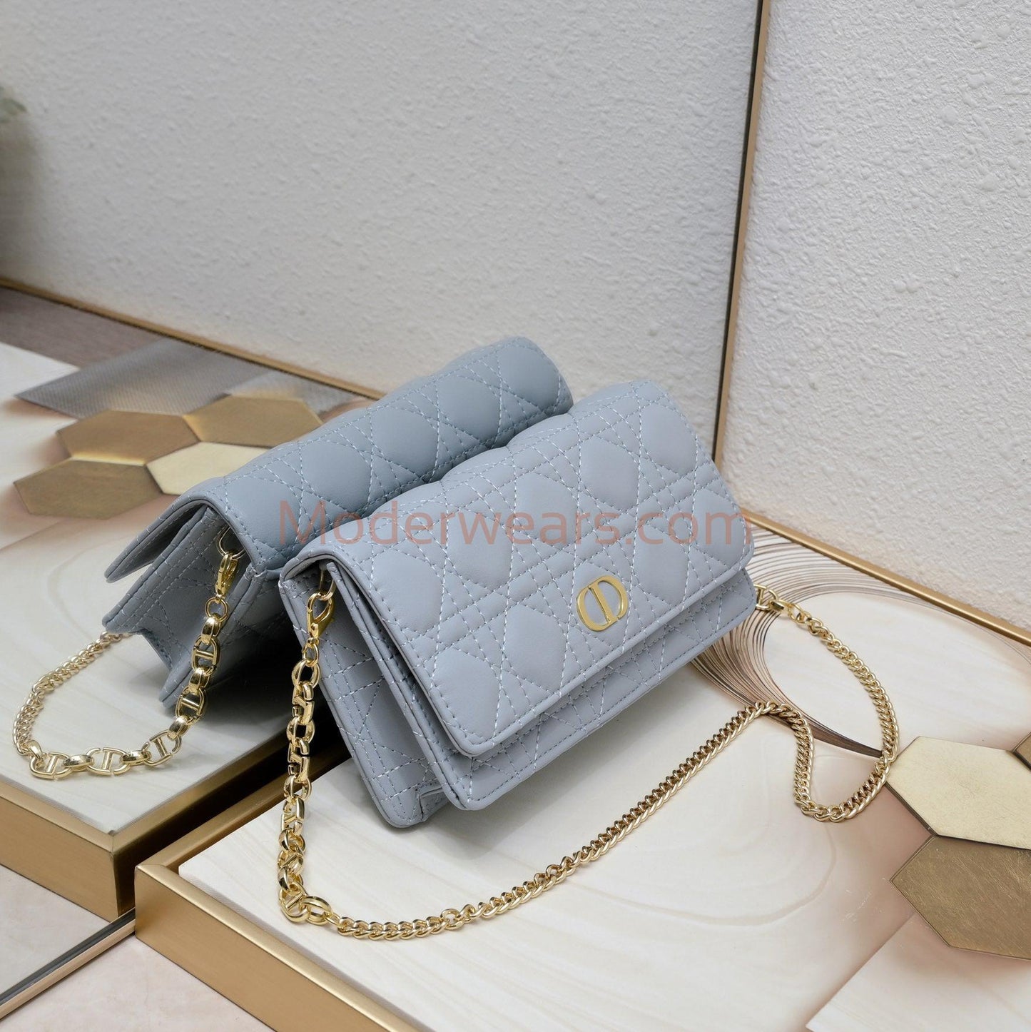Chic & Stylish Bags