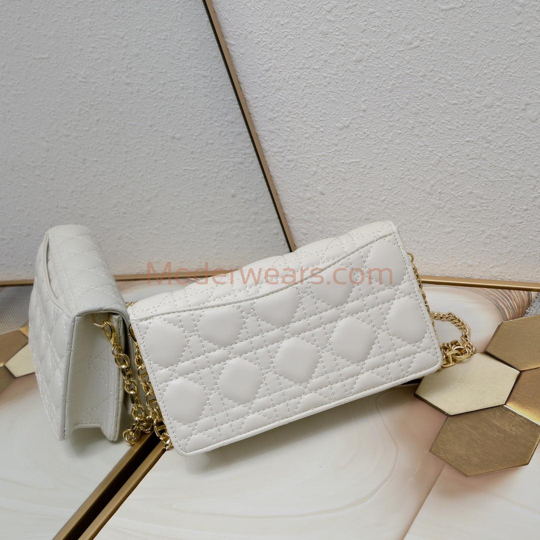 Chic & Stylish Bags