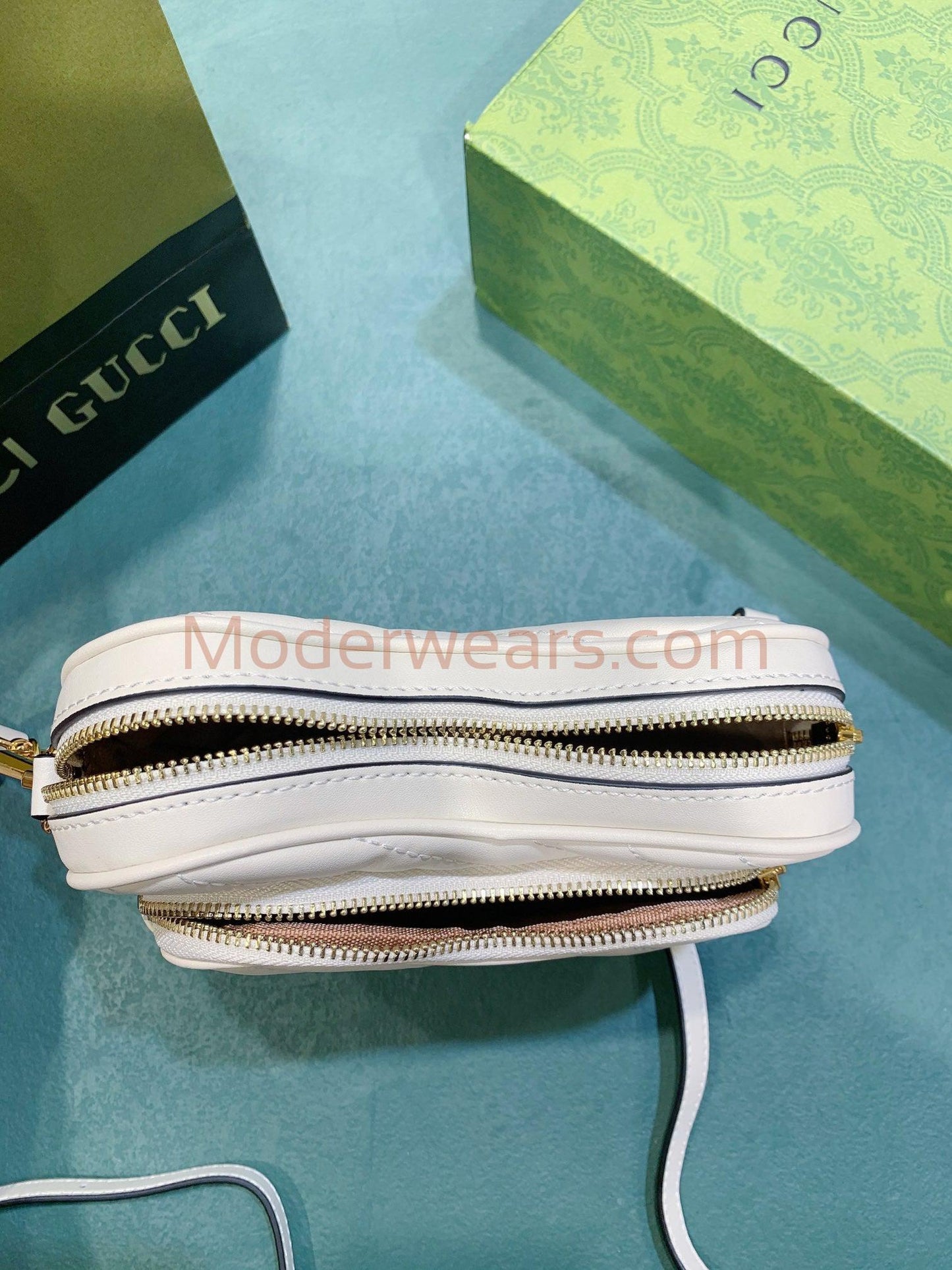 Chic & Stylish Bags
