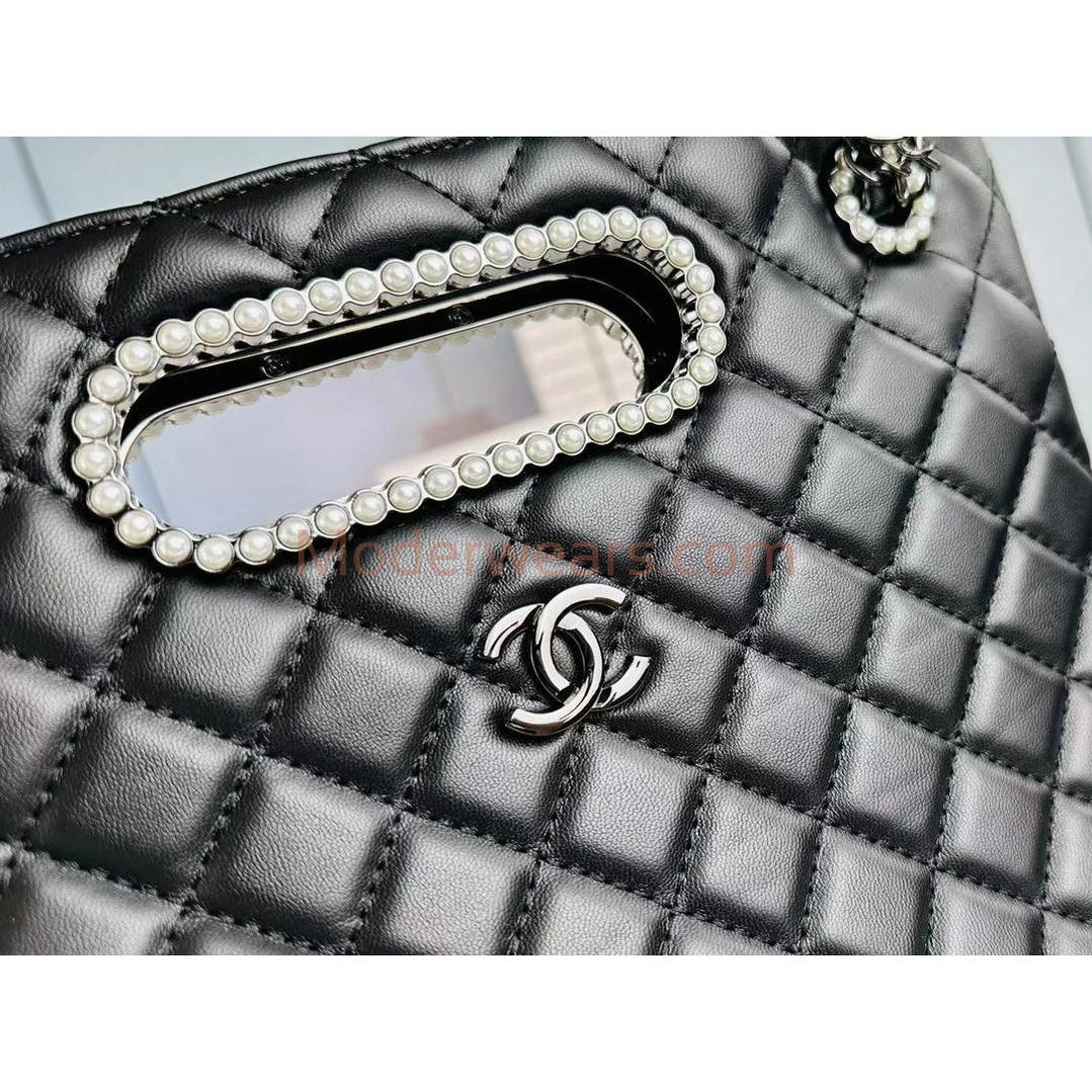 Chic & Stylish Bags