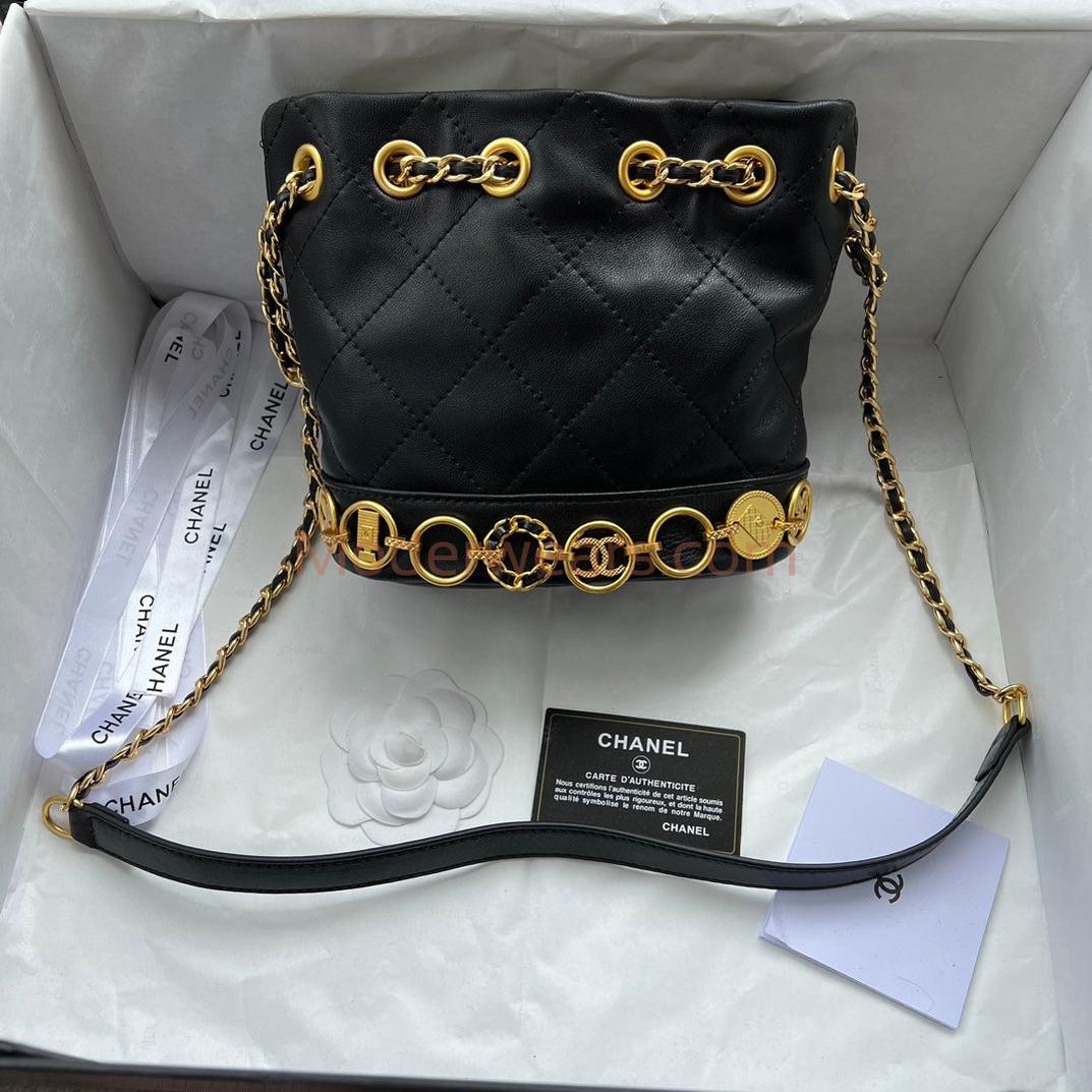 Chic & Stylish Bags