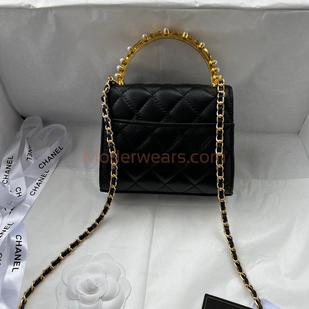 Chic & Stylish Bags