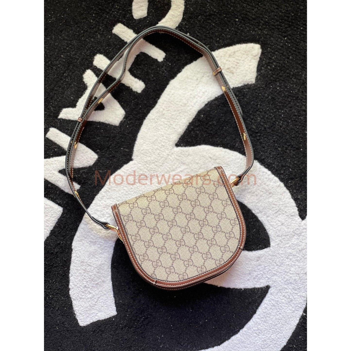 Chic & Stylish Bags