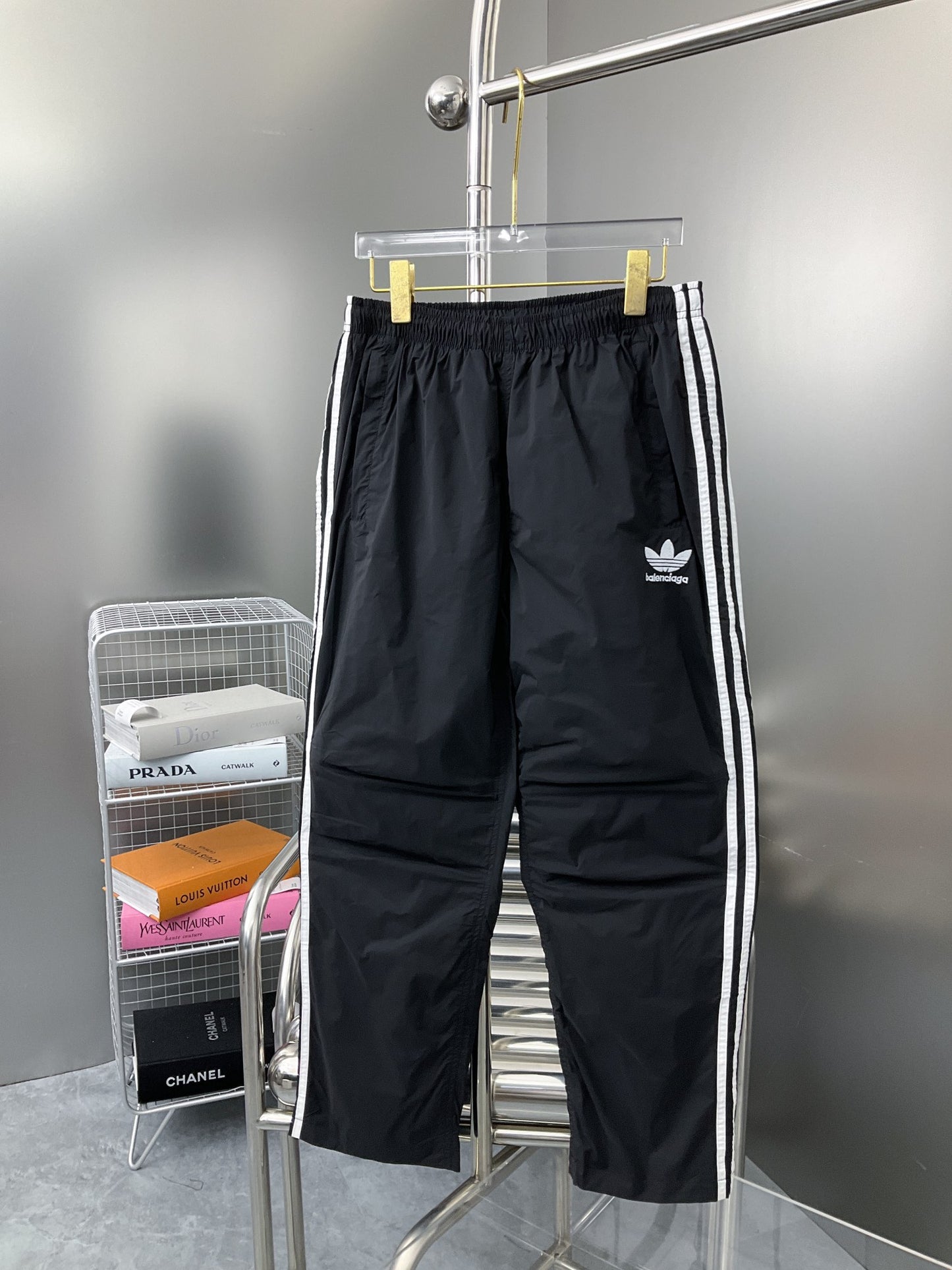 NEW ARRIVAL STREETWEAR - STREETWEAR CLOTHING