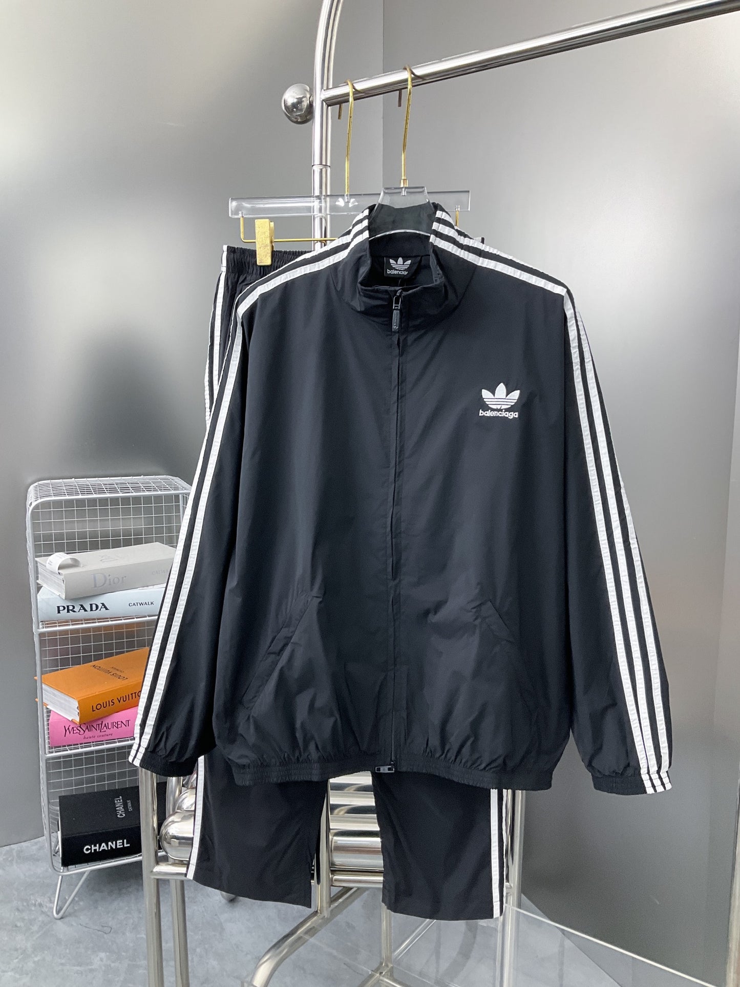 NEW ARRIVAL STREETWEAR - STREETWEAR CLOTHING