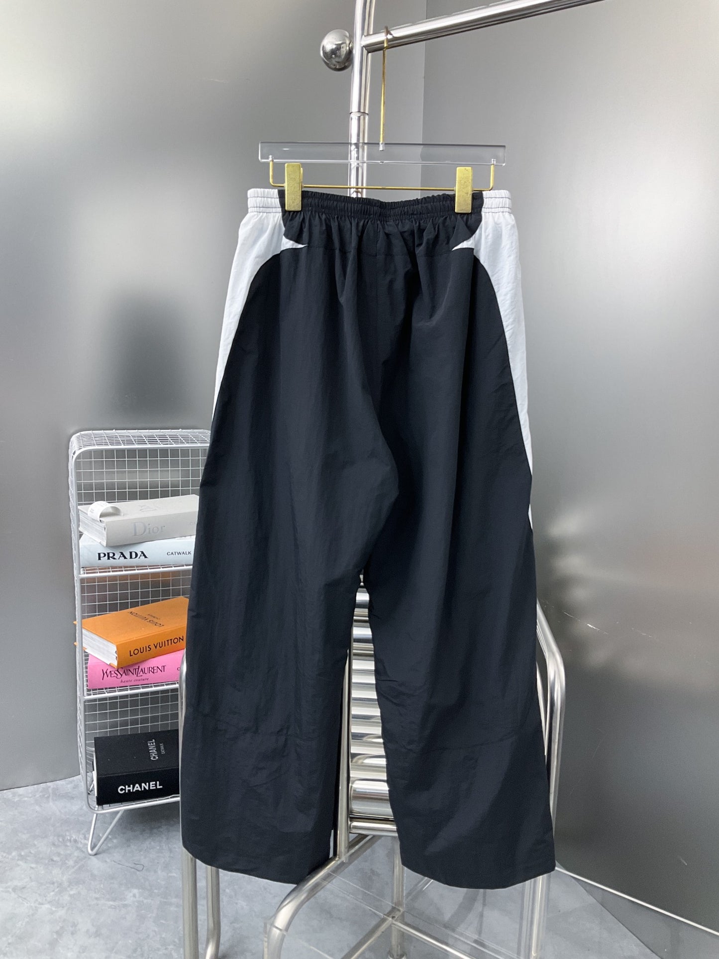 NEW ARRIVAL STREETWEAR - STREETWEAR CLOTHING