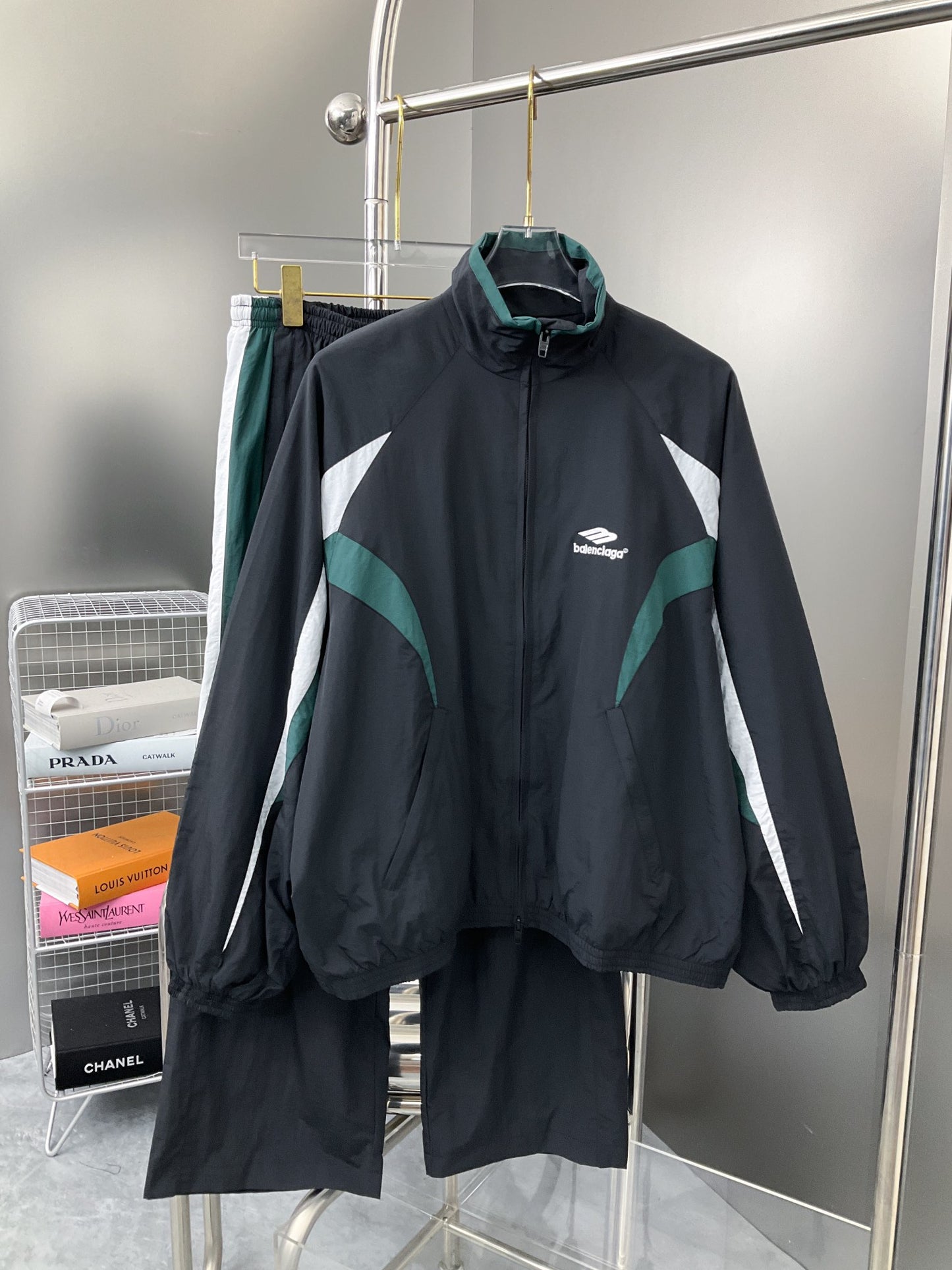 NEW ARRIVAL STREETWEAR - STREETWEAR CLOTHING