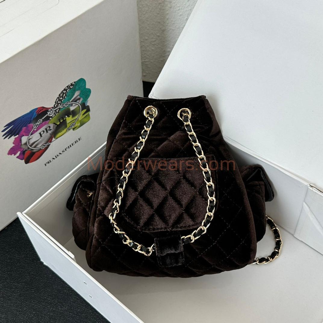 Chic & Stylish Bags