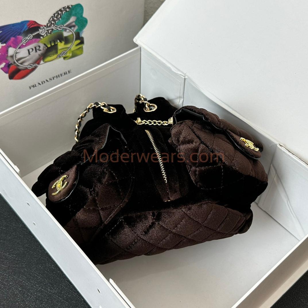 Chic & Stylish Bags