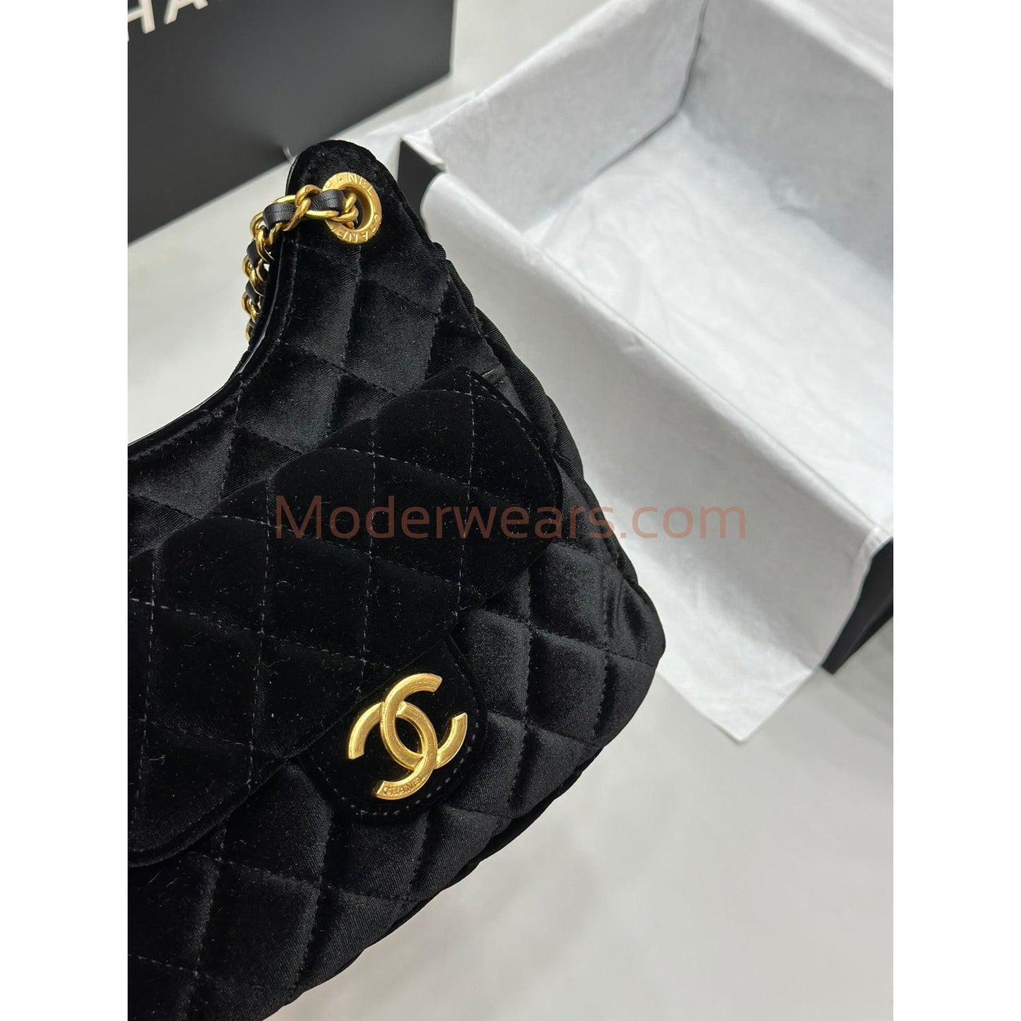 Chic & Stylish Bags