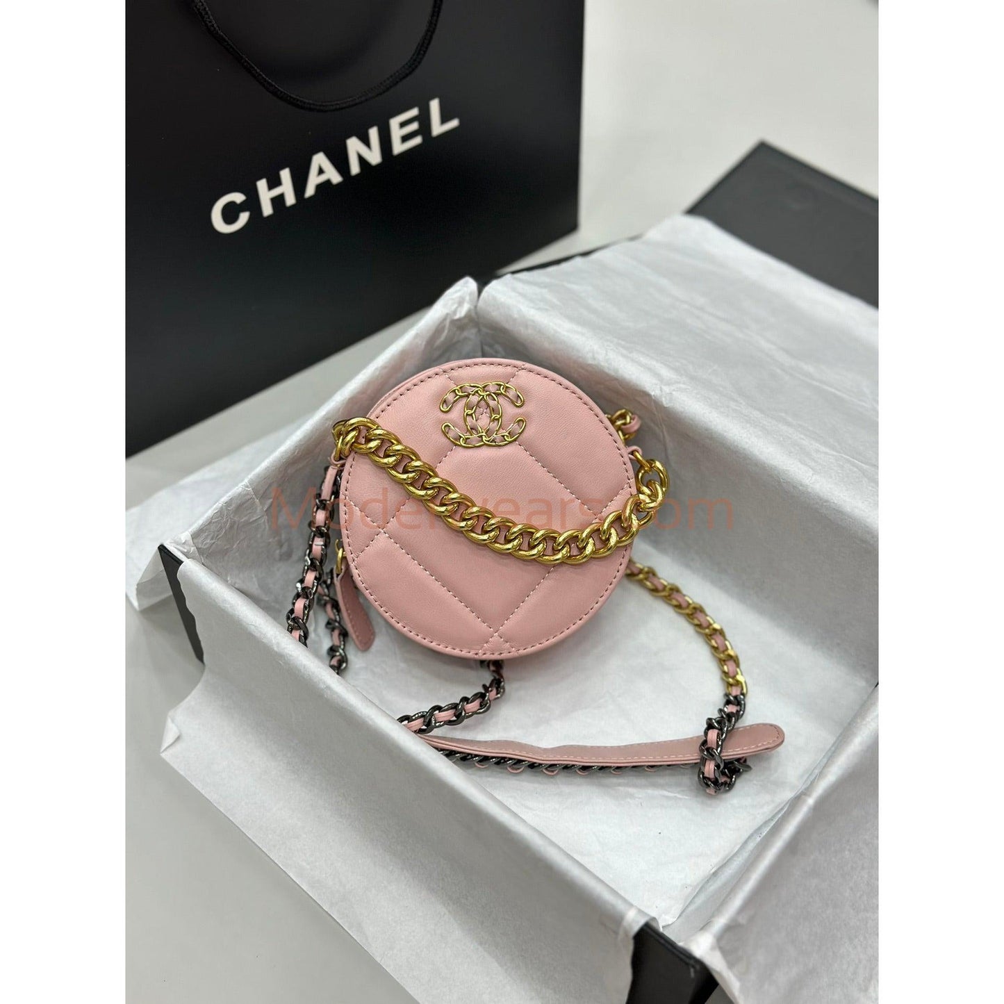 Chic & Stylish Bags
