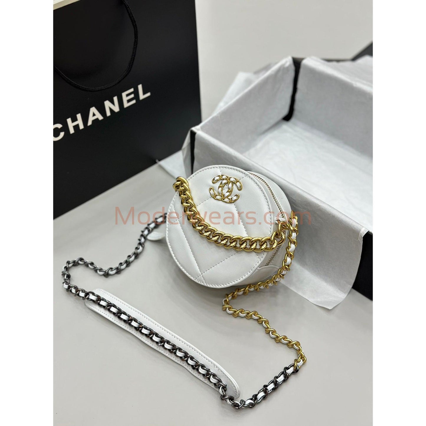 Chic & Stylish Bags