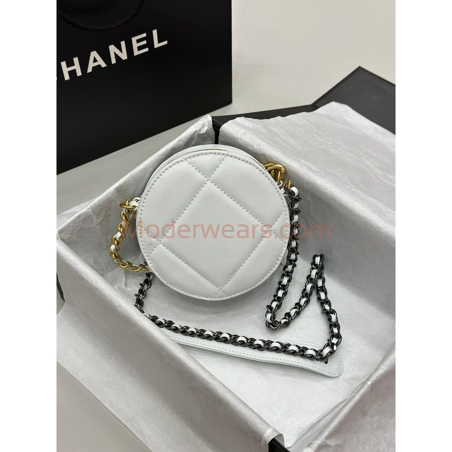 Chic & Stylish Bags