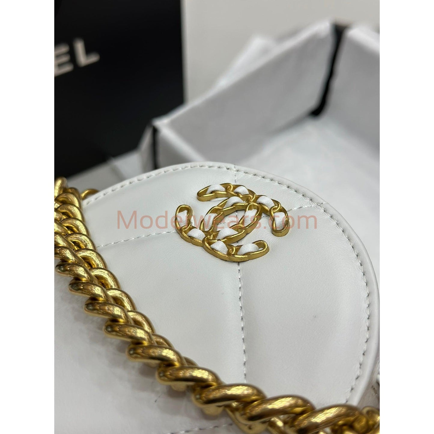 Chic & Stylish Bags