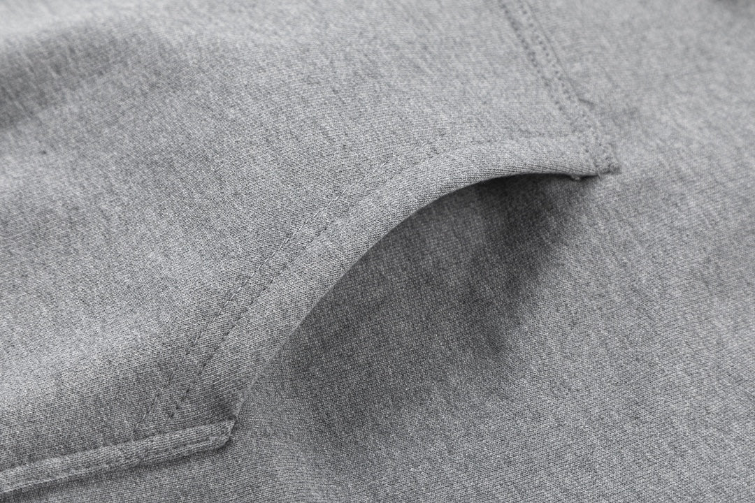 MINIMALIST STREET STYLE