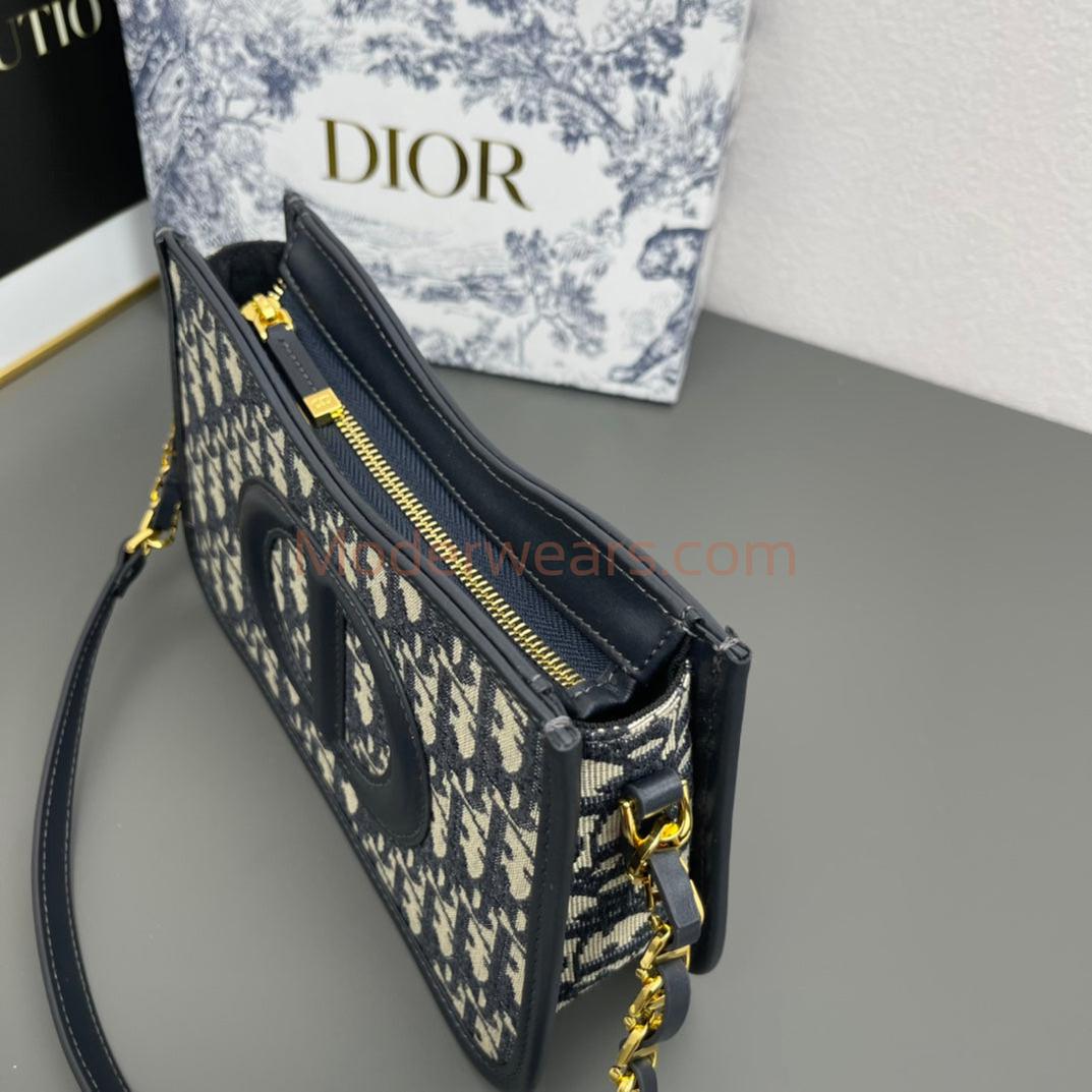 Chic & Stylish Bags