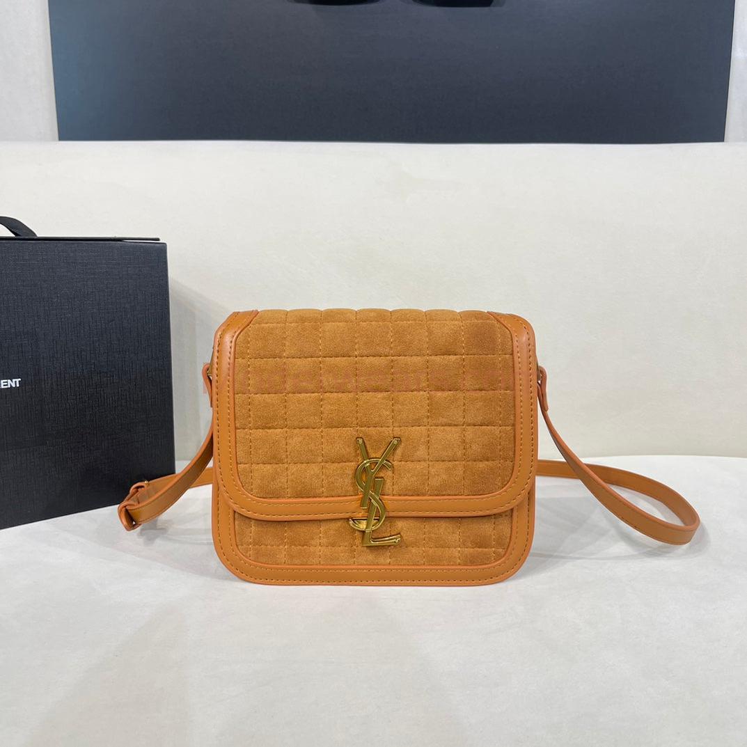 Chic & Stylish Bags