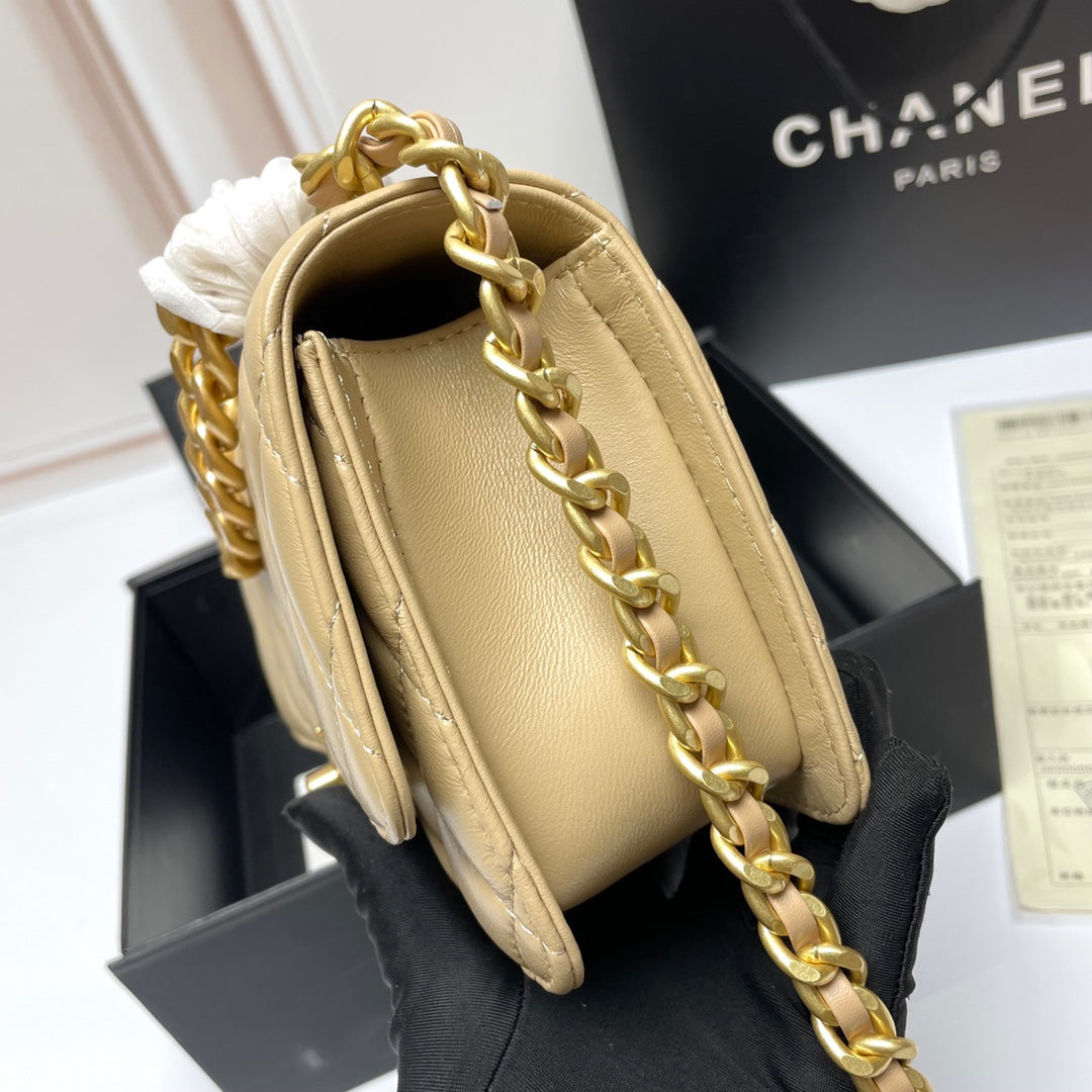 Chic & Stylish Bags