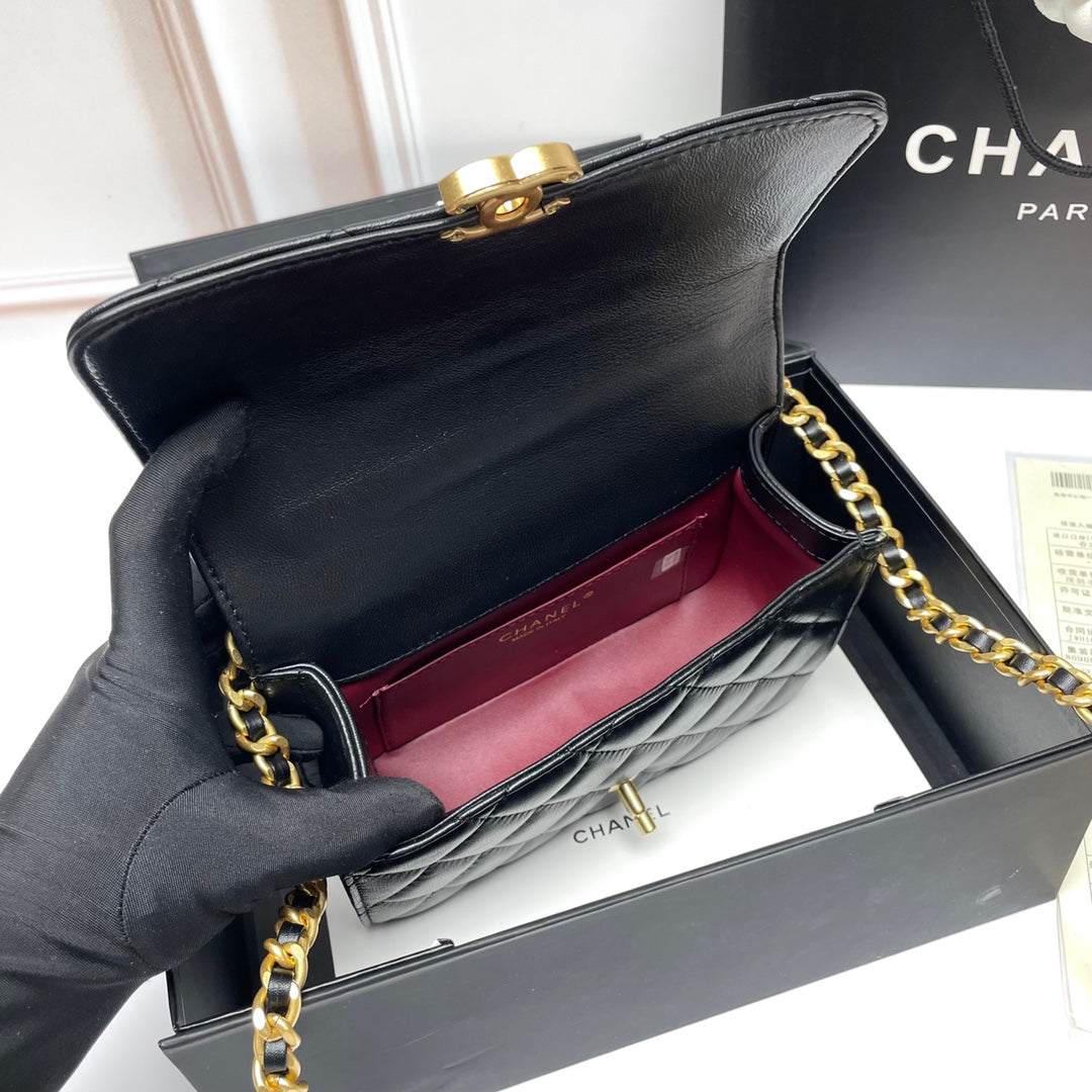 Chic & Stylish Bags